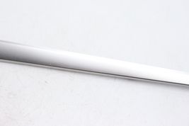 10-13 SUBARU LEGACY OUTBACK FRONT RIGHT PASSENGER DOOR TRIM MOLDING E2525 image 4