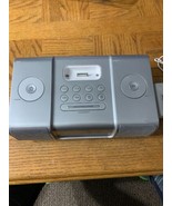 iHome Ip9 Clock Radio Dual Alarm AC Adapter in Silver - $1,111.25 MXN