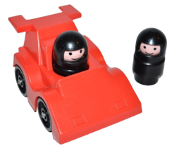 Vtg Fisher Price Little People  Red Indy Race Car w/ two Drivers figures - $14.36