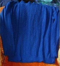 Royal Blue Knit Pullover Sweater *new to you* SIZE L - $8.99