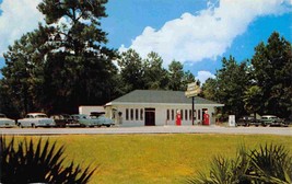 Suwanee Gables Restaurant Gas Pumps US 19 98 Old Town Florida 1955 postcard - £5.42 GBP