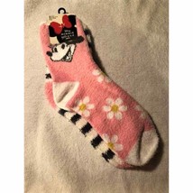 Women&#39;s Minnie Mouse Ankle Length (2) pair Fuzzy Socks  - £9.47 GBP