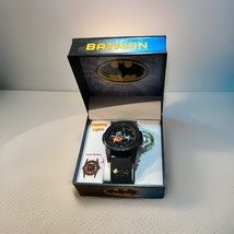 DC Comics Batman Flashing Bat Signal Dial Black Wrist Watch  Rare - €38,51 EUR