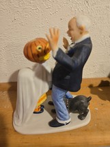New Vintage Norman Rockwell “Trick Or Treat” Danbury Mint 1980 Coll.   J... - $276.34 MXN