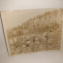 Vintage 20s Farming Crates of Lettuce 8x10 Photo Family Farmers South Fork River - £18.29 GBP