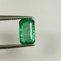 Earth Mined Emerald, 2.04 carats. Appraised .Independent  Master Valued $650US - £250.60 GBP