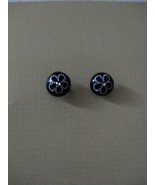 Black Stud Fashion  Etch Earrings - $6.77 CAD