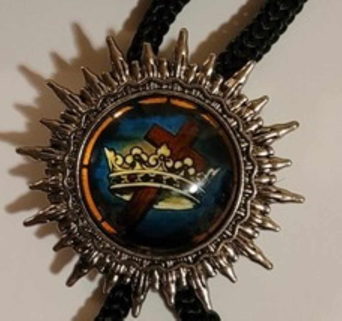 Knights Templar Bolo Necklace Tie - Crown & Cross Blue Background