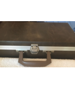 Brown  24pc Cassette Soft Case-Rare-SHIPS N 24 HOURS - $40.26 CAD