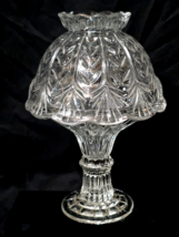 Crystal Clear Industries / 5th Avenue PORTICO Cut Crystal Leaf Candle La... - $42.36 CAD