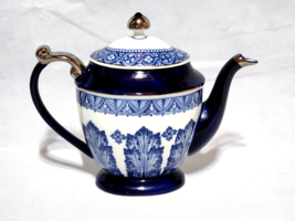 Beautiful BOMBAY COMPANY Asian Theme Teapot With Lid - GRACE Pattern, 4 Cup - $33.64