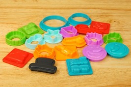 Vintage KENNER Plastic Toy PLAYDOH Lot Molds Cookie Cutters Christmas Shapes - £10.19 GBP