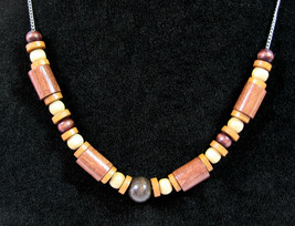 Wood Bead Necklace Vintage Wooden Beaded Browns Tans Choker Goldtone 16&quot; - £10.14 GBP