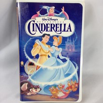 Walt Disney&#39;s, Master Piece, Cinderella-1950/1995-VHS Tape-Clamshell-Used. - £1.95 GBP