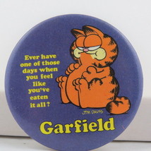 Vintage Garfield Pin - Fat Garfield Cat Image - Celluloid PIn  - £11.85 GBP