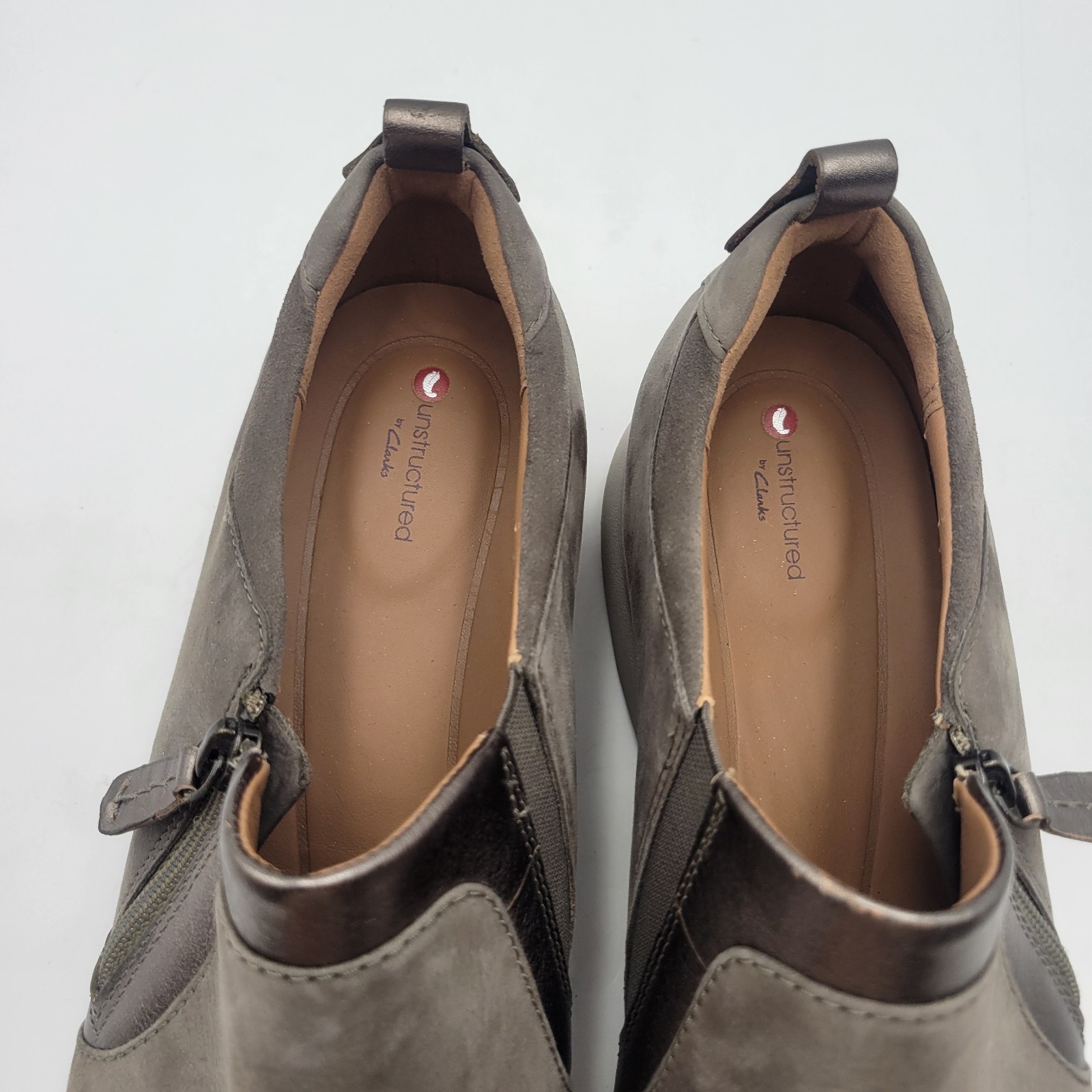 Clarks unstructured Side-Zip Slip-On Shoes Un.Adorn Zip Taupe 8.5 M Item image 6