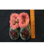 L.O.L Surprise Girl&#39;s Slippers Small SIze 11-12 *NEW WITH TAGS* m1 - $16.39 CAD