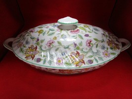 Haddon Hall Minton England oval vegetable bowl with cover 15 x 13 x 8&quot; - £110.72 GBP