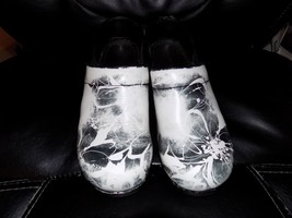 Koi by Sanita Black/White Printed Patent  Size 39 EU Women&#39;s - £23.54 GBP