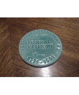 1991 Vermont Bicentennial Pownal VT Art Pottery Hot Plate Paperweight Oa... - $18.49