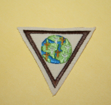 Brownie Girl Scout Try Its Badge Around the World Globe Vest Patch Brown... - $3.99