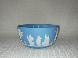 Wedgwood White on Lavender (Blue) Jasperware 4 7/8&quot; Bute Bowl - $24.74