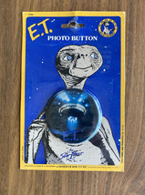 E.T. The Extra Terrestrial Space Ship Photo Button Pin - £15.68 GBP