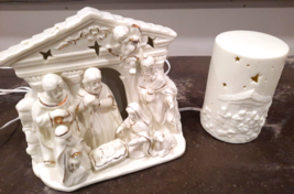 Vtg Nativity Scenes Ceramic Light Ups Electric Holiday Decor Lot of 2 - £16.76 GBP