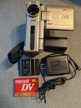 JVC GR-DVM75u Telecamera Minidv Digitale 200X Zoom Video Tansfer Funzion... - $1,756.02 MXN