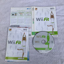 Wii Fit - (Nintendo Wii, 2008) - $71.17 MXN