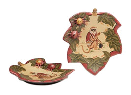 Zeckos Pair of 9 Inch Diameter Monkey Decorative Plates - £59.99 GBP