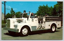 New Haven CT 1969 Maxim 750 Gpm Hale 2 Stage Pump Fire Truck Postcard K30 - £8.07 GBP