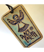 Angel Ornament - Peace on Earth - $306.30 MXN