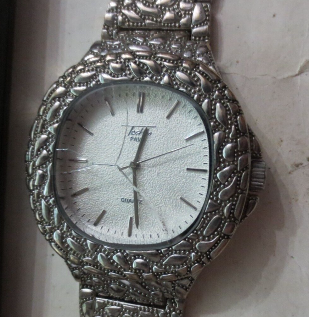 Techno Pave Quartz women&#39;s bling Watch model 8830 - $9.49