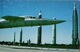 Vtg Postcard Airplane North American XB-70 &quot;Valkyrie&quot; US Air Force, AF Museum - £5.12 GBP