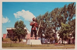 Paul Bunyan Statue Municipal Auditorium Bangor,Maine Chrome Postcard - $10.87