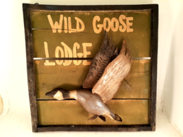 Old Country Lodge Sign, &#39;Wild Goose Lodge&#39; Folky and Charming, 28&quot;x28&quot; - £98.78 GBP