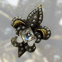 \Vintage Style Fleur De Lis Brooch Pin with Faux Pearls and Rhinestones - $8.91