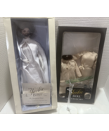 Franklin Mint Jacqueline Kennedy Doll White Satin Dress, Papers, Stand &amp;... - $85.50