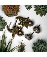 Two really adorable pair of vintage earrings - €10,31 EUR