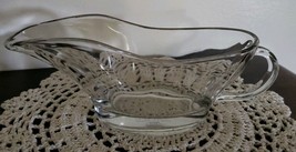 Anchor Brand ~ Pressed ~ Clear Glass ~ 10 Ounce Gravy Boat with Handle - £20.59 GBP