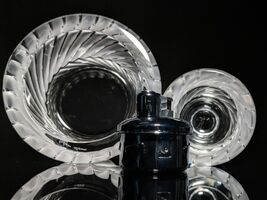 LALIQUE | Smyrne Ashtray and Table Lighter - $391.05