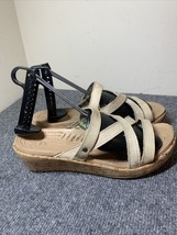 Crocs sandals  Womens Size 10 Beige Strappy - £14.53 GBP