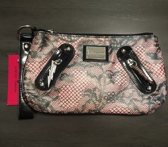 NWT Betsey Johnson Betseyville Pink &amp; Black Python Lace Wristlet Clutch MSRP $58 - £39.61 GBP