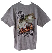 Rugged Earth Outfitters &quot;I kicked Bass&quot;  Mens Gray T Shirt Size L - $14.84