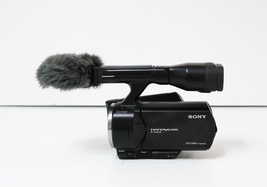 Sony NEX-VG20 Handycam E-mount AVCHD Progressive Camcorder image 5