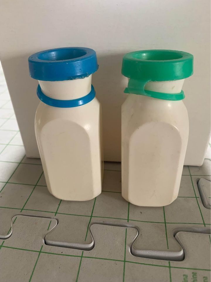 Fisher Price Milk Bottles Set of 2 - £6.37 GBP