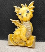 Metallic Gold Dragon Birthday Cake Candle Topper 4.5 Inch Tall - €13,99 EUR