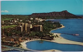 Hilton Hawaiian Village, Hawaii vintage Postcard - £1.53 GBP