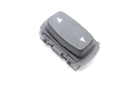 07-11 BMW E90 328i 335i SEDAN Front Left Driver Side Seat Control Switch F3560 image 3